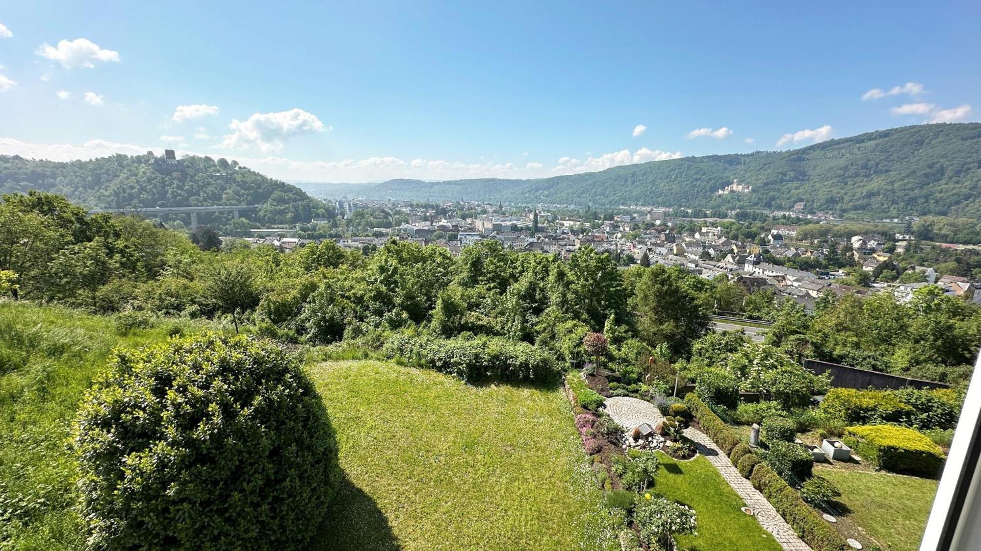 Ferienwohnung Rhein-Panorama Лахщайн Екстериор снимка